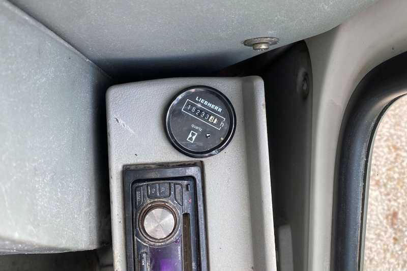 OmecoHub - Immagine LIEBHERR R924BHDSL